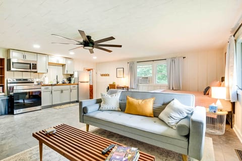 Studio | Central A/C & Heating | Free WiFi