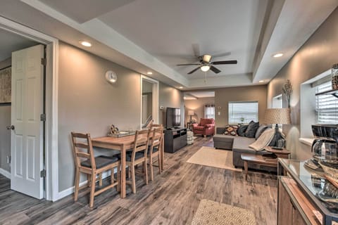 Lakeland Vacation Rental | 2BR | 1BA | 546 Sq Ft | Stairs Required for Access