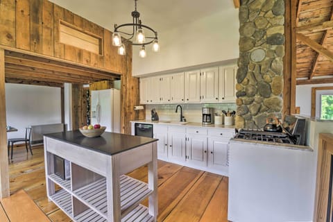 Kitchen | Drip Coffee Maker