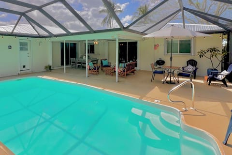 Cape Coral Vacation Rental | 3BR | 2BA | Step-Free Access | 1,703 Sq Ft