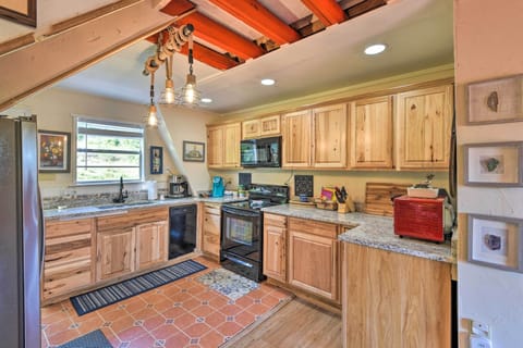 Kitchen | Fully Equipped | Cooking Basics