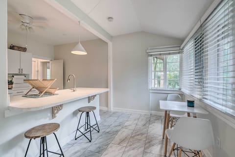 Kitchen | Well-Equipped | Cooking Basics & Spices