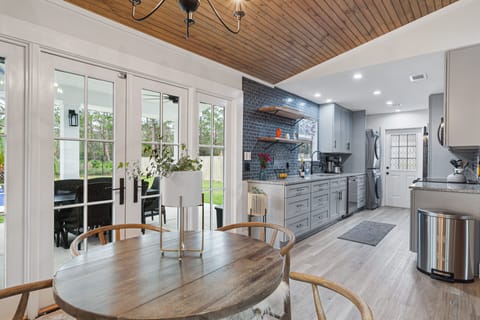 Easy flow for entertaining! 