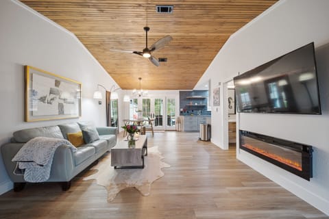 Enjoy hanging out with the open space and 65inch Smart TV. 