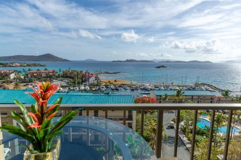 BREAKFAST WITH A VIEW