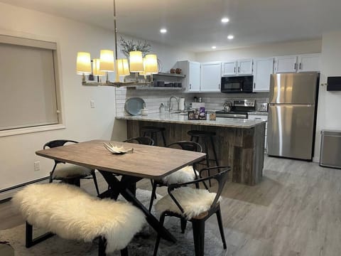 76e010a4 c94a 48d2 8b7e c4a2cfc0377f