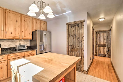 Fully Equipped Kitchen | Blender