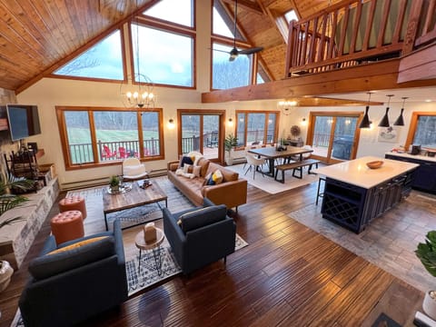 Take in a view of Windham Mountain from every corner of the main level.