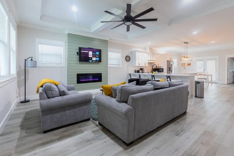 Open concept living room makes it easy for your whole group to socialize