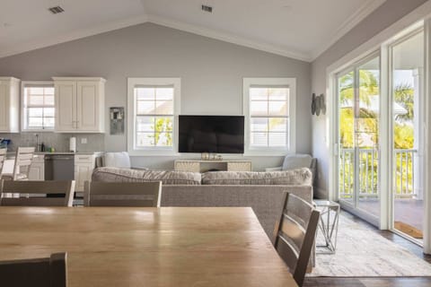 Dining Table Alt. View