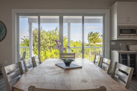 Dining Table Alt. View