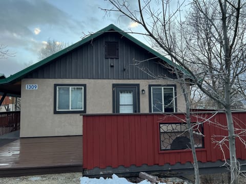 Street View off Cooper St 