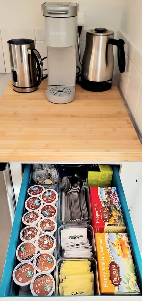 we provide coffe and tea.