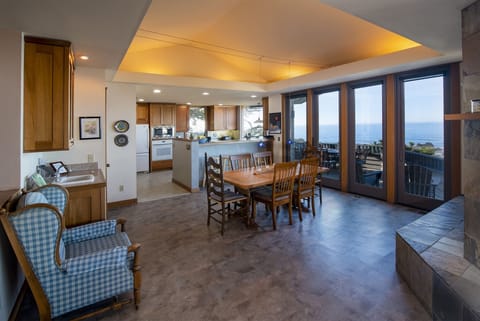 Spacious dining and kitchen areas, perfect for entertaining