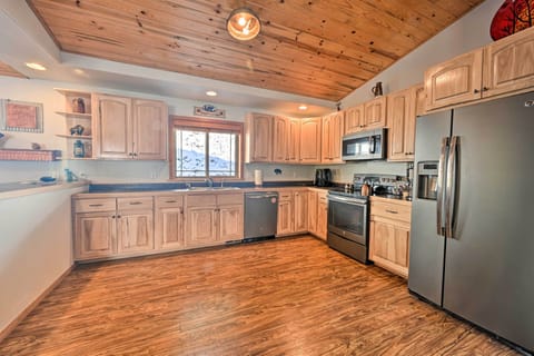 Kitchen | Blender | Coffee Maker