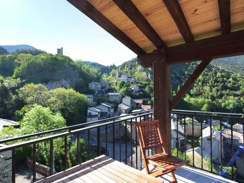 Terrace, view towards the village, the watchtower and the medieval castle