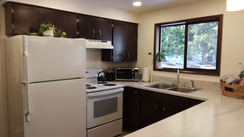 Bright kitchen with dimmable lights.