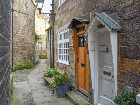 Exterior | Oakfield Cottage, Robin Hoods Bay