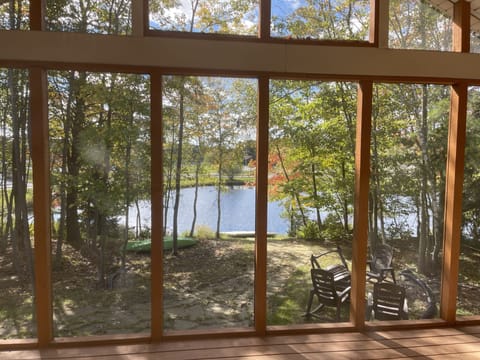 Lake view from porch and living room, fire pit in backyard