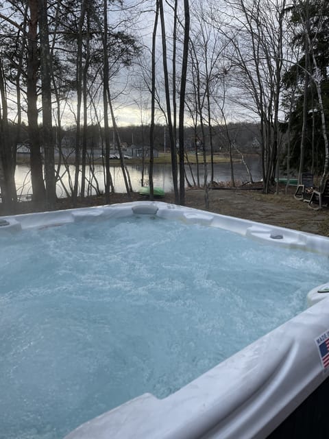 Private hot tub with a VIEW
