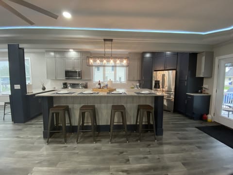 Kitchen with 10-foot island 