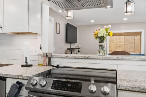 Glass top stove for easy clean up after making meals.