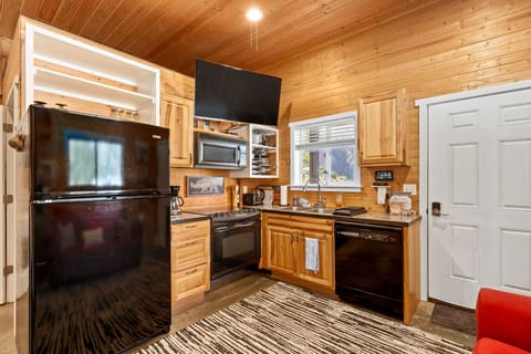 Full kitchen stocked with everything you need!