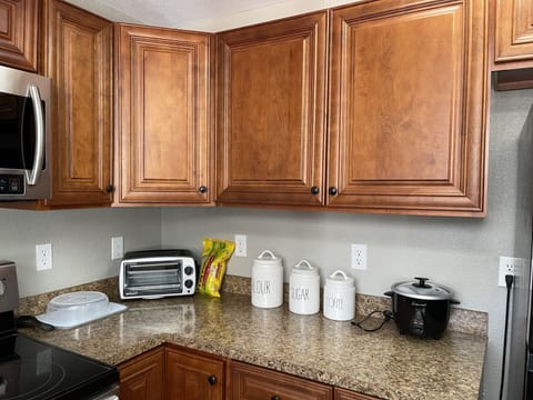Kitchen cabinets 