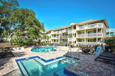Enjoy the pool and spa across the street from the beach