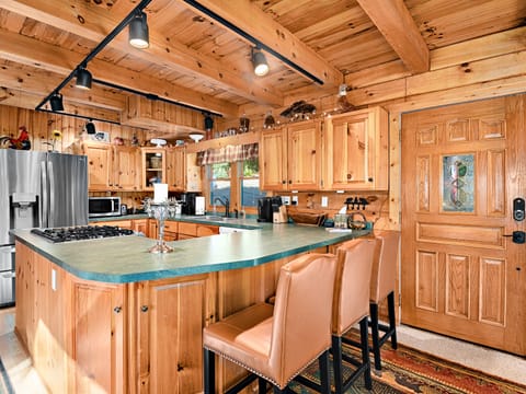Enjoy cooking in this kitchen with a new gas range and refrigerator.