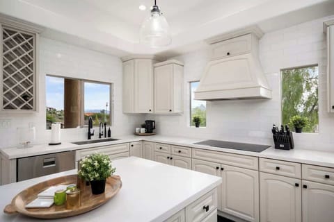 Beautiful mountain views from the kitchen