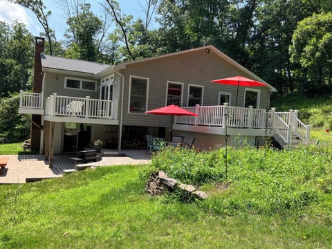 spacious 2 bedroom house to enjoy and relax