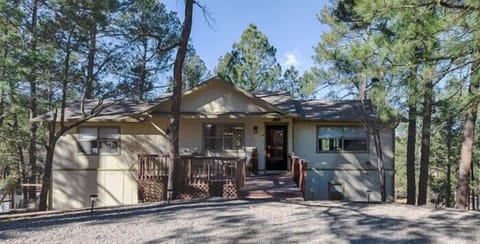 Welcome to Buendia Cabin!