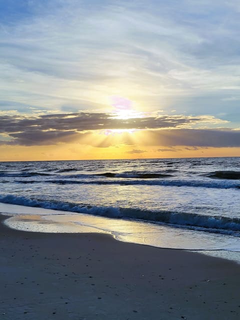 Gulf Shores beach just 3 miles away. 