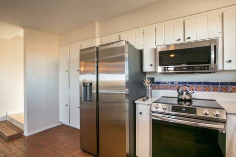 new fridge and stove