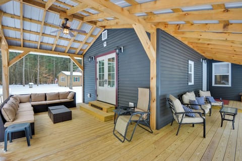 Glenfield Vacation Rental | 3BR | 1BA | 1 Step Required | 1,200 Sq Ft