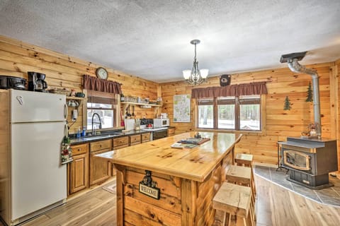 Kitchen | Well-Equipped | Cooking Basics