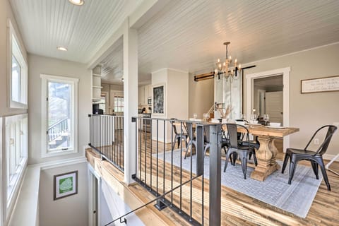 Dining Area | Main Floor