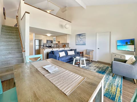 Large 2 Bed + 2 Full Bath & Sleeping Loft.
Updated furniture Sept. 2024