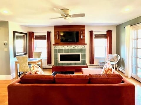 Enter the apartment into the living room