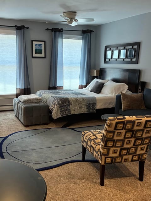 Studio Apartment with Queen Sized Bed