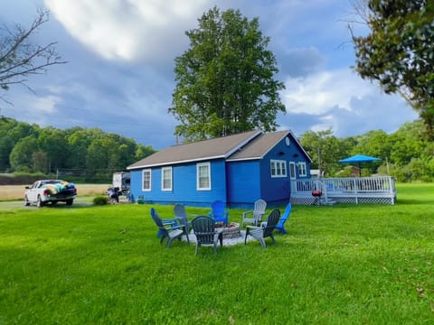 Carolina Joy vacation rental in Robbinsville NC - backyard, fire pit, deck