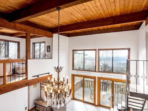 b5494fba-e4a8-4166-9c6b-db290c5ba3a1