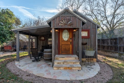 Historic Pioneer Cabin