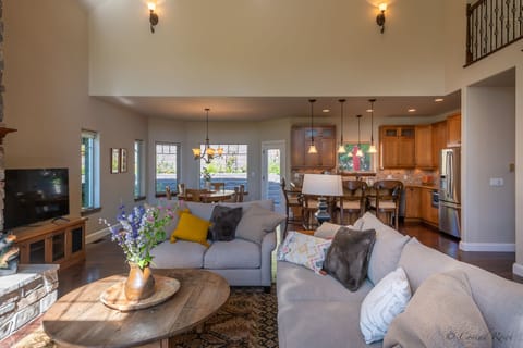 Living Room, Kitchen, Dining (1)