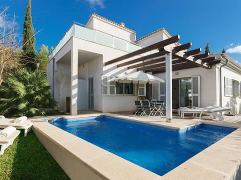 Swimming Pool, Residential Area, Home, Resort, Composite Material, Eco Hotel, Estate, Shade, Villa, Courtyard
