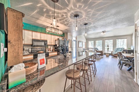 Kitchen | Bar Seating | Crock-Pot | Blender | Keurig Coffee Maker | 1st Floor
