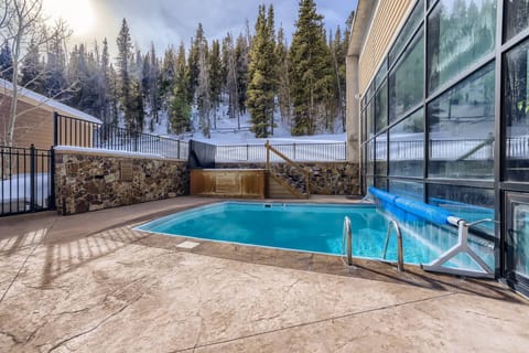 Swim-out pools are the best!