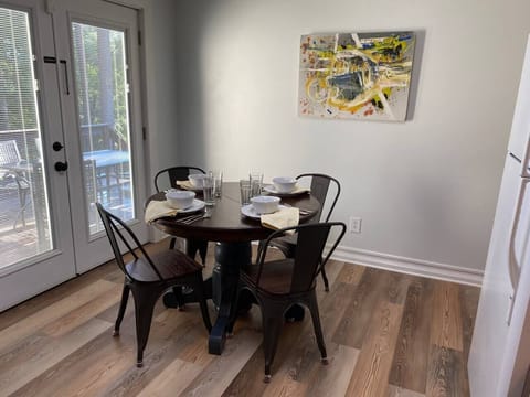 Eat-in dining in the kitchen.