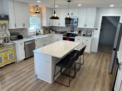 Kitchen southwest view.